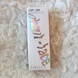 About-face Light LOCK Highlight Fluid